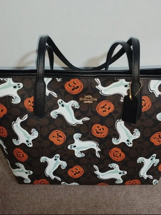 Coach Handbags - Coach City Tote Bag In Signature Canvas With Halloween Print